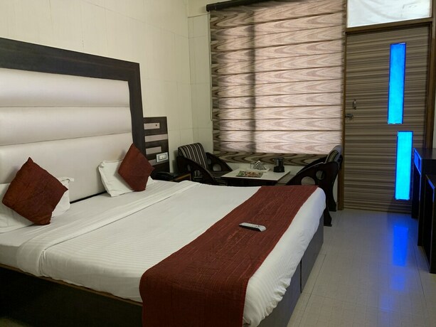 Imagen de la habitación del Hotel Citi Heights. Foto 3