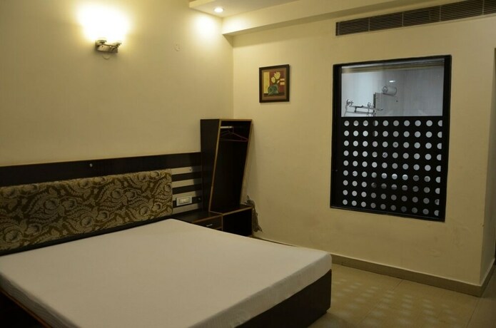 Imagen de la habitación del Hotel Citi Heights. Foto 8