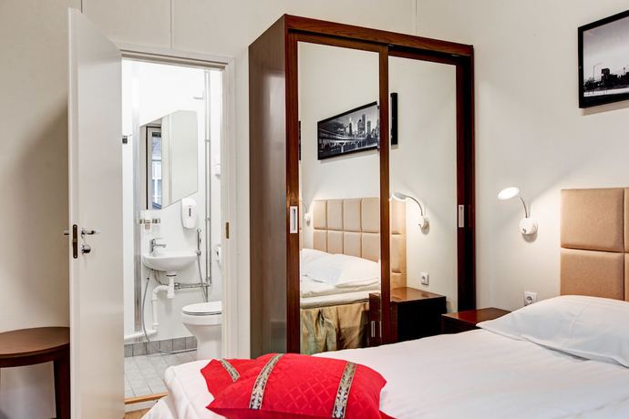 Imagen de la habitación del Hotel Citi Inn. Foto 14