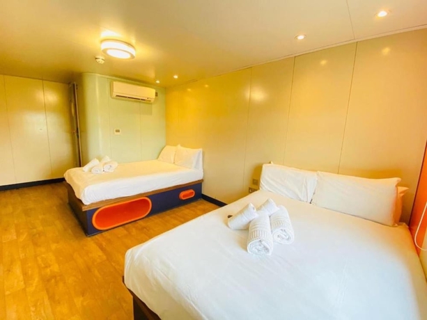 Imagen de la habitación del Hotel Citi London Heathrow. Foto 10