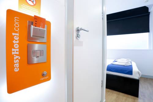 Imagen de la habitación del Hotel Citi Luton. Foto 13