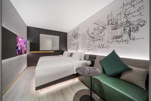 Imagen de la habitación del Hotel CitiGO Shenzhen Shekou Cruise Center Seaview. Foto 18