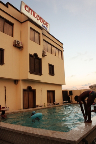 Imagen de la piscina del Hotel Citilodge Lagos. Foto 9