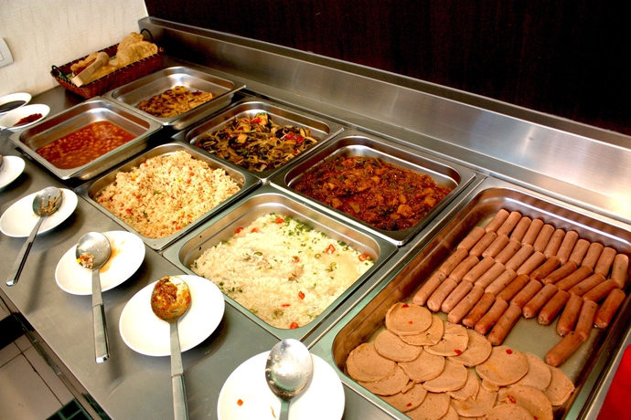 Imagen del bar/restaurante del Hotel Citin Pratunam Bangkok By Compass Hospitality. Foto 2