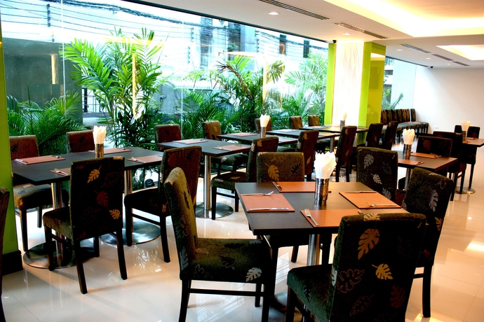 Imagen del bar/restaurante del Hotel Citin Pratunam Bangkok By Compass Hospitality. Foto 4