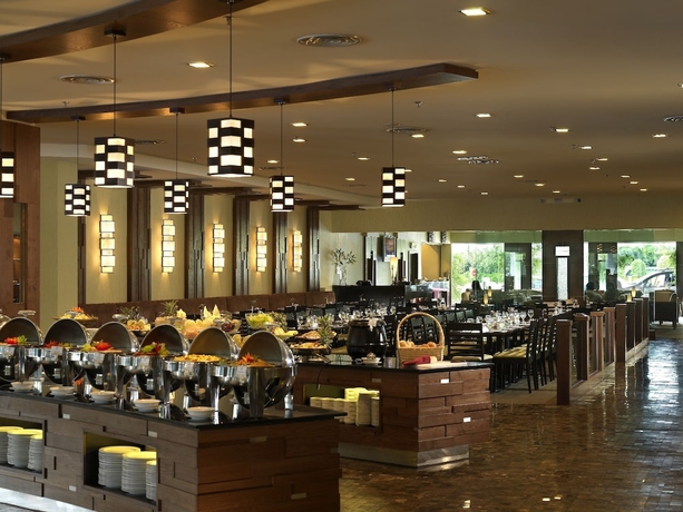 Imagen del bar/restaurante del Hotel Cititel Mid Valley. Foto 5