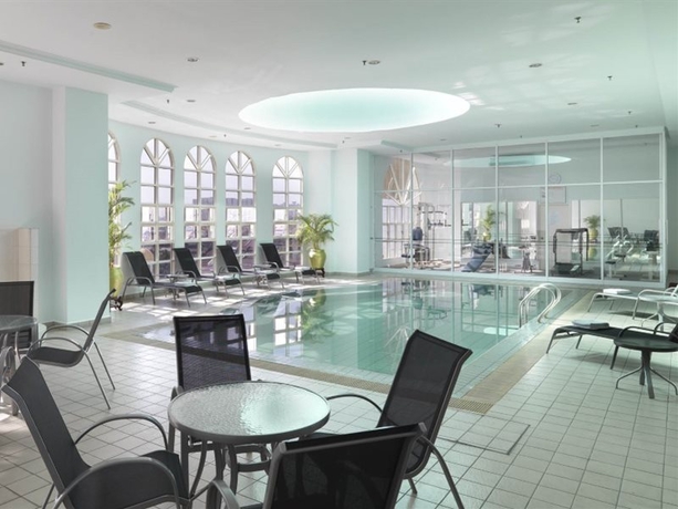 Imagen de la piscina del Hotel Cititel Penang. Foto 14
