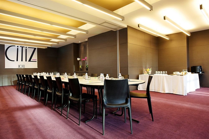 Imagen de los interiores del Hotel Citiz. Foto 3