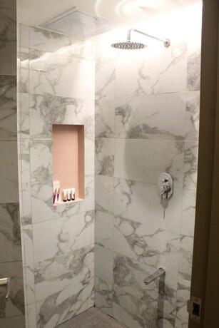 Imagen de la habitación del Hotel Citizen, Manila. Foto 30
