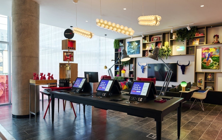 Imagen de los interiores del Hotel Citizenm Austin Downtown. Foto 15