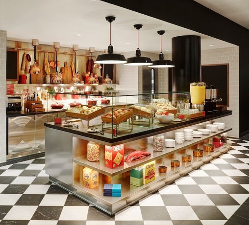 Imagen del bar/restaurante del Hotel Citizenm Miami Brickell. Foto 4