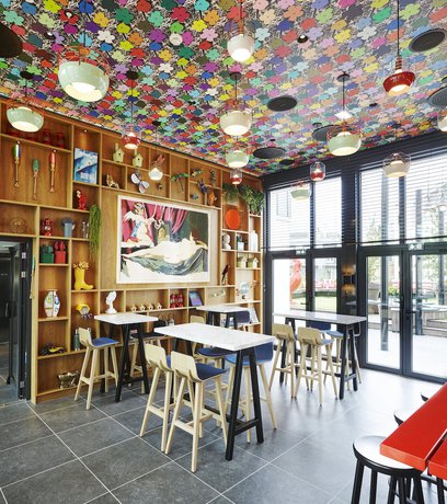 Imagen del bar/restaurante del Hotel Citizenm Paris Champs-Élysées. Foto 3