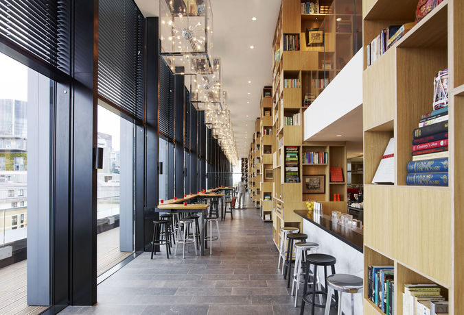 Imagen de los interiores del Hotel Citizenm Tower Of London. Foto 13