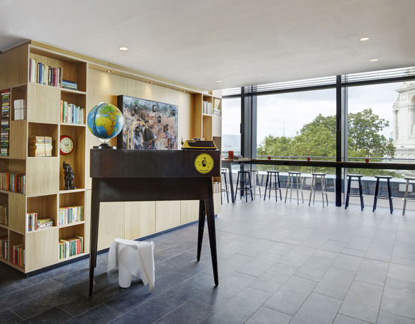 Imagen del bar/restaurante del Hotel Citizenm Tower Of London. Foto 4