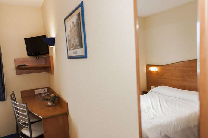 Imagen de la habitación del Hotel Citotel Armony. Foto 6