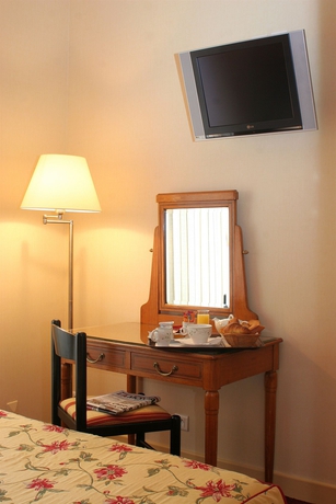 Imagen de la habitación del Hotel Citotel Arverna. Foto 3