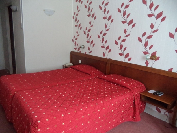 Imagen de la habitación del Hotel Citotel Avallon Vauban. Foto 9