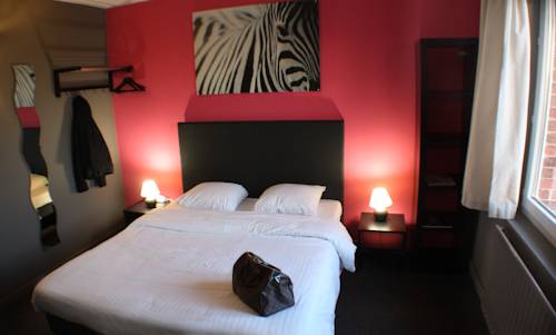 Imagen de la habitación del Hotel Citotel B. Foto 8
