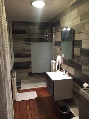 Imagen de la habitación del Hotel Citotel B. Foto 13