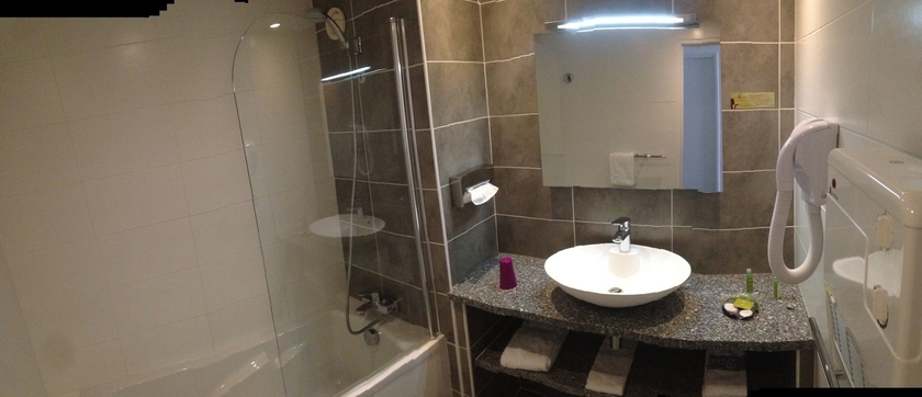 Imagen de la habitación del Hotel Citotel Bristol. Foto 7