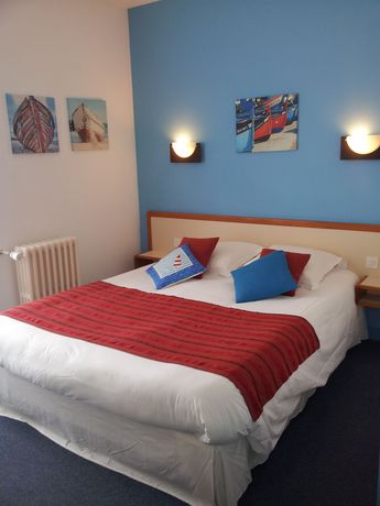 Imagen de la habitación del Hotel Citotel Du Port Rhu. Foto 6