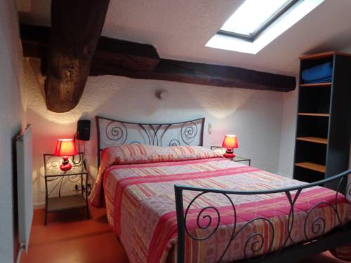 Imagen de la habitación del Hotel Citotel Du Tigre. Foto 9