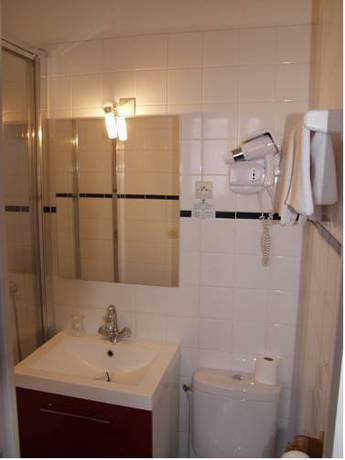 Imagen de la habitación del Hotel Citotel H&ocirc;tel Beaus&eacute;jour. Foto 13