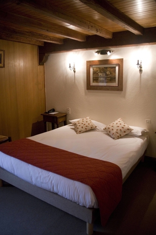 Imagen de la habitación del Hotel Citotel La Chaumiere Roz Aven. Foto 13