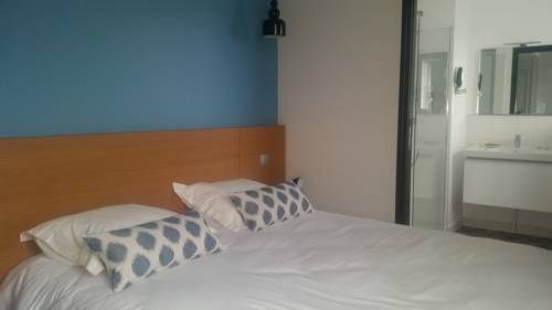 Imagen de la habitación del Hotel Citotel La Villa Marine. Foto 2