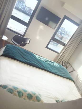 Imagen de la habitación del Hotel Citotel La Villa Marine. Foto 8