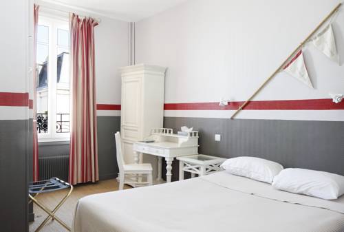 Imagen de la habitación del Hotel Citotel La Villa Marine. Foto 10