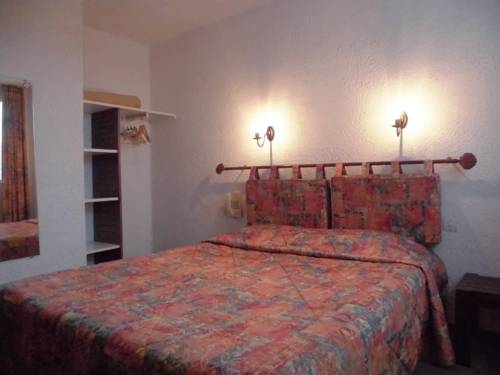 Imagen de la habitación del Hotel Citotel Le Challans. Foto 5