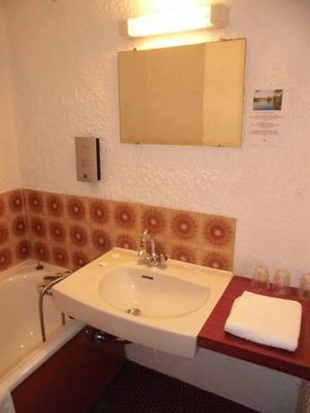 Imagen de la habitación del Hotel Citotel Le Challans. Foto 7