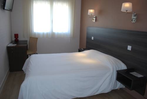 Imagen de la habitación del Hotel Citotel Le Chene Vert. Foto 6
