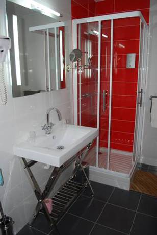 Imagen de la habitación del Hotel Citotel Le Chene Vert. Foto 9