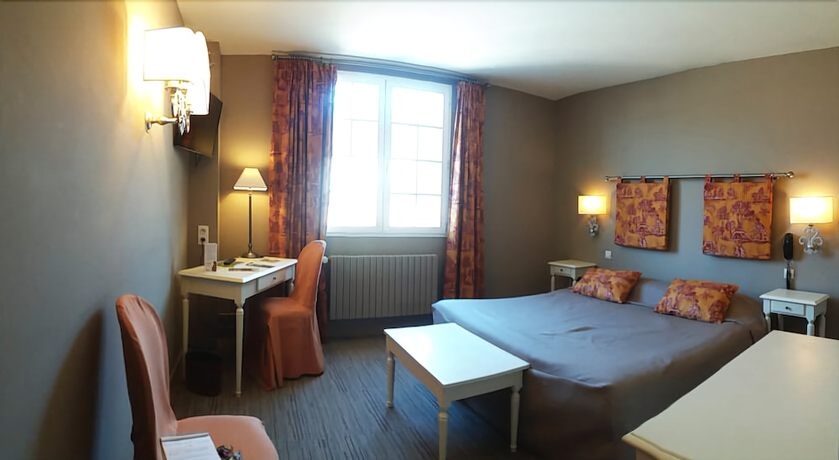 Imagen de la habitación del Hotel Citotel Le Relais Du Bellay. Foto 7