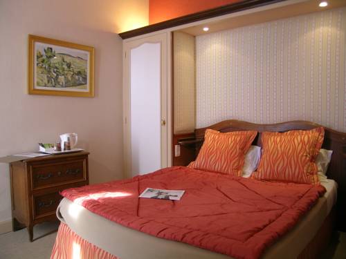 Imagen de la habitación del Hotel Citotel Le Sphinx. Foto 2