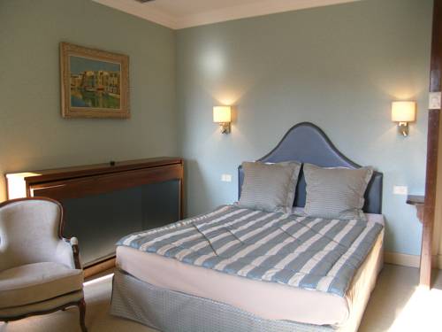 Imagen de la habitación del Hotel Citotel Le Sphinx. Foto 7