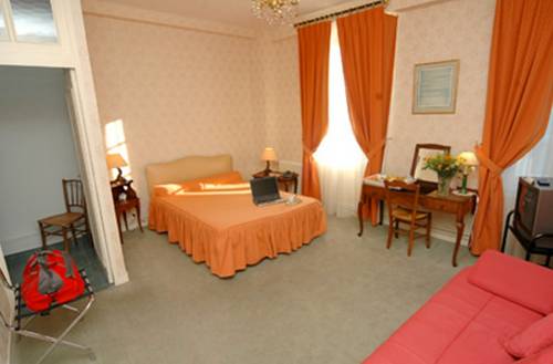 Imagen de la habitación del Hotel Citotel Le Volney. Foto 9