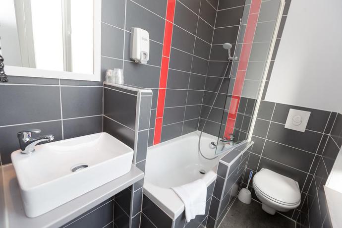 Imagen general del Hotel Citotel Les Alizes, DINARD. Foto 6