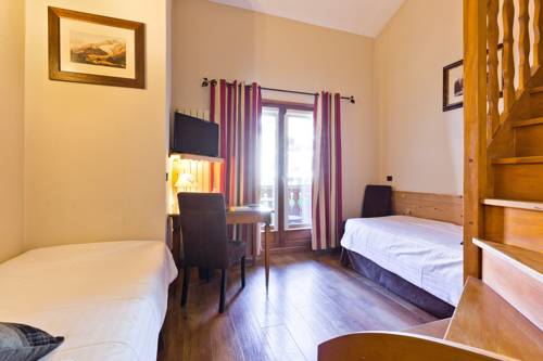 Imagen de la habitación del Hotel Citotel Les Pres Du Rosay. Foto 10