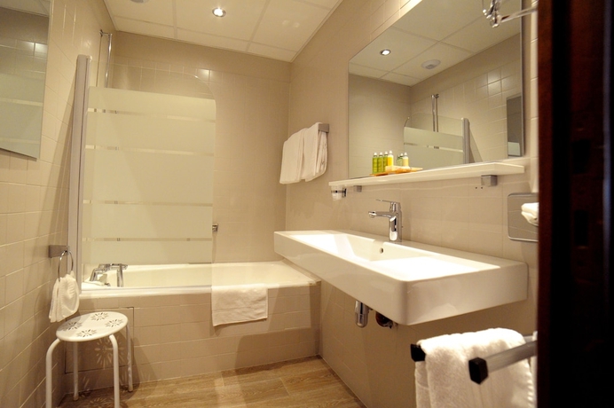 Imagen de la habitación del Hotel Citotel L'etape. Foto 16