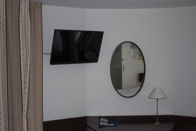Imagen de la habitación del Hotel Citotel Lion D'or. Foto 5