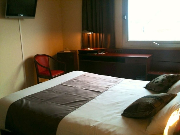 Imagen de la habitación del Hotel Citotel Saint Jacques. Foto 6