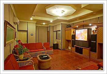 Imagen de los exteriores del Hotel Citra Cikopo. Foto 7