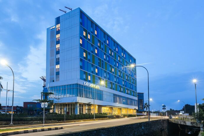 Imagen general del Hotel Citradream Bintaro. Foto 6