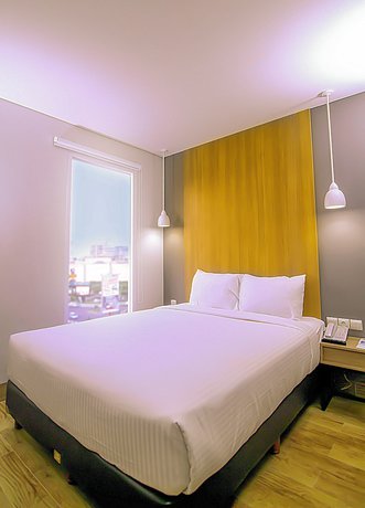 Imagen de la habitación del Hotel Citradream Cirebon. Foto 6