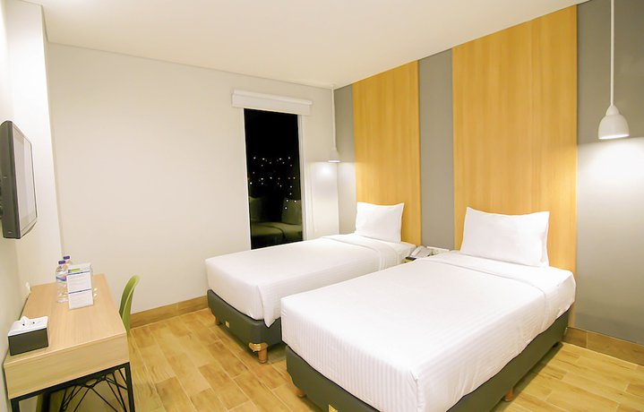 Imagen de la habitación del Hotel Citradream Cirebon. Foto 8