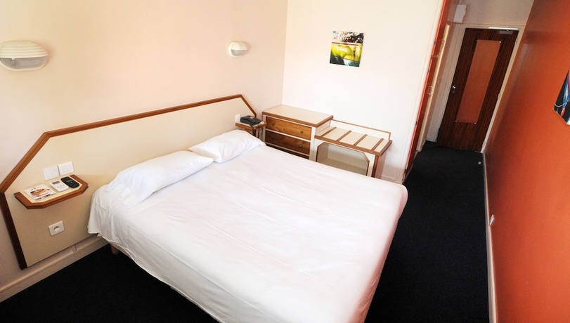 Imagen de la habitación del Hotel Cit&rsquo;H&ocirc;tel Am&eacute;rique. Foto 15