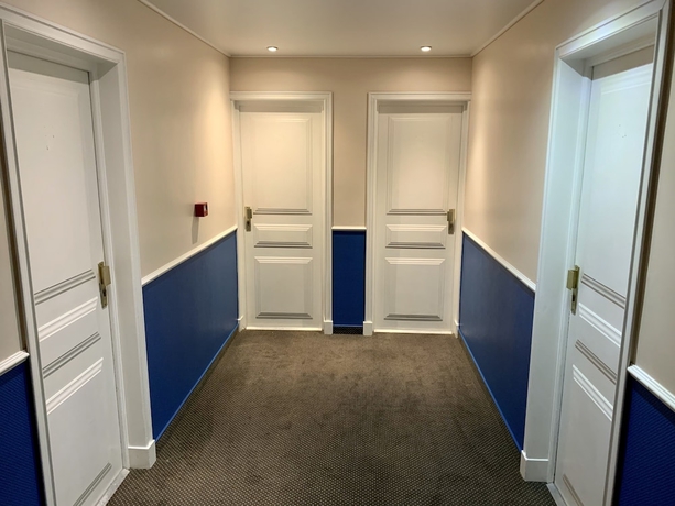 Imagen de la habitación del Hotel Cit&rsquo;H&ocirc;tel Am&eacute;rique. Foto 16